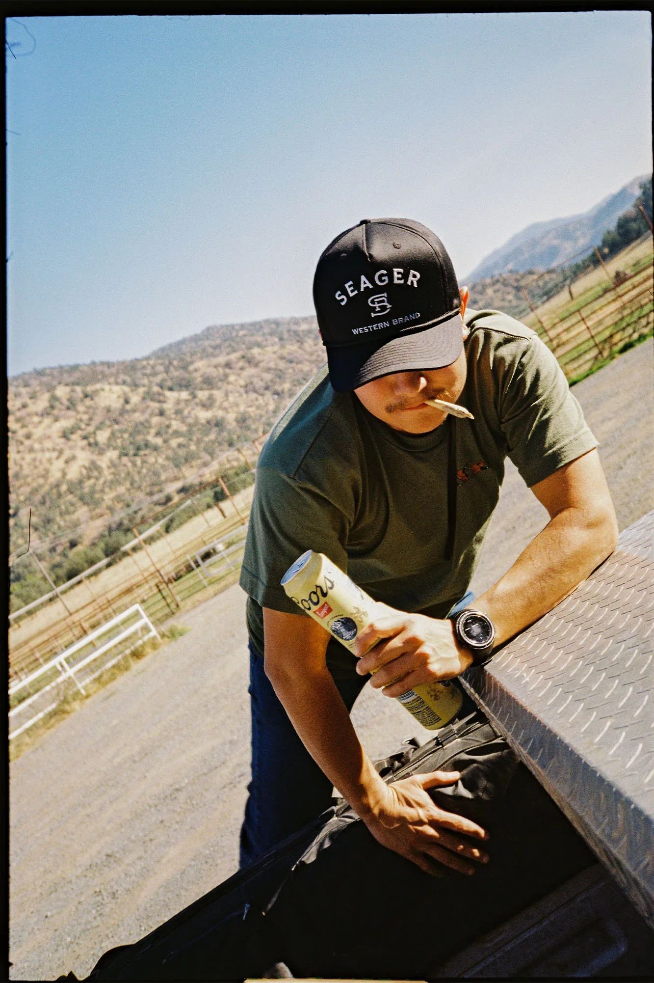 Thumb 4
